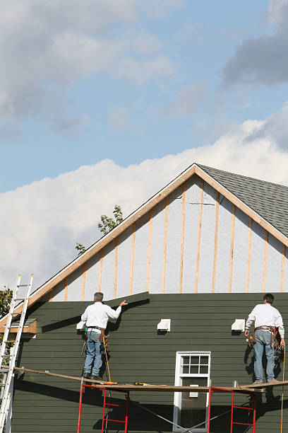 Affordable siding repair and maintenance services in Oak Park, CA